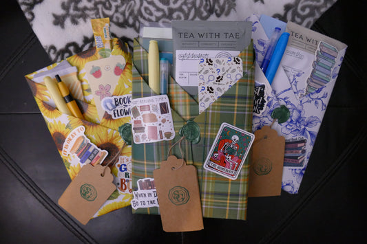 Mystery Wrapped Read: Surprise Mystery Book Gift