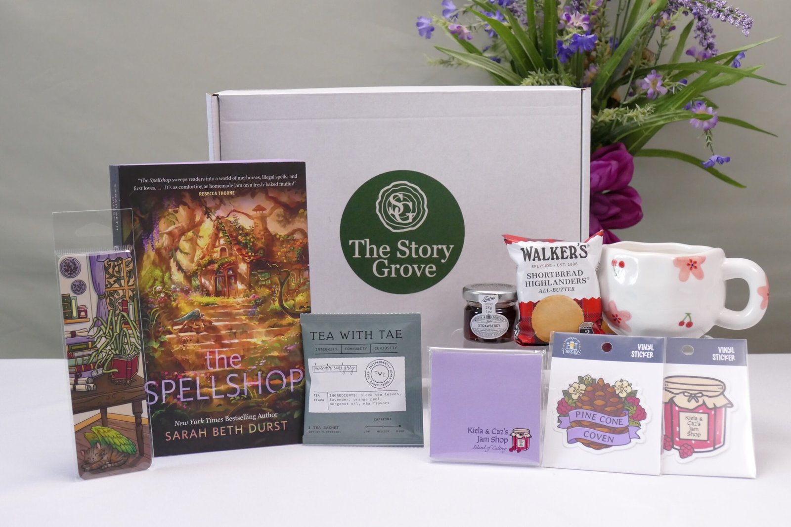 The Spellshop deluxe book box – flat lay of included items